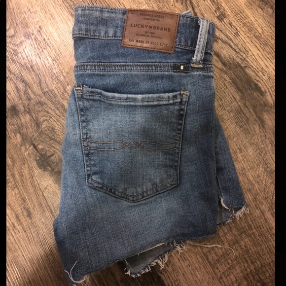 lucky denim shorts - Picture 3 of 4